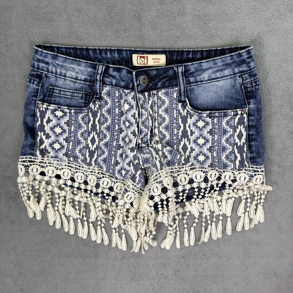 LEI Jean Shorts Womens 5 Junior Blue Ashley‎ Low Rise Lace Fringe Jorts Bohemian